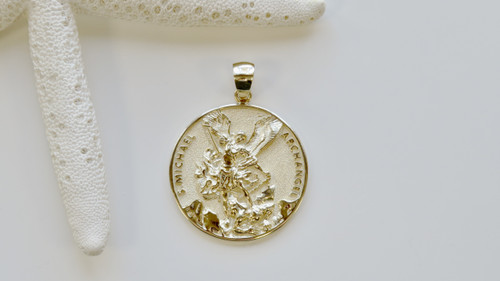 14KT Circle Saint Michael Pendant