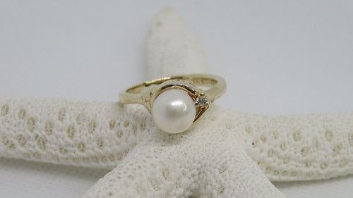 SALE - 14KT Yellow Gold White Pearl with Diamond Ring