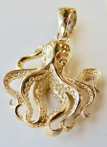 XODAS Octopus ボロシリケイトガラス　タコ　Pendant Playful Octopus Pendant in Sterling Silver 925, on Black