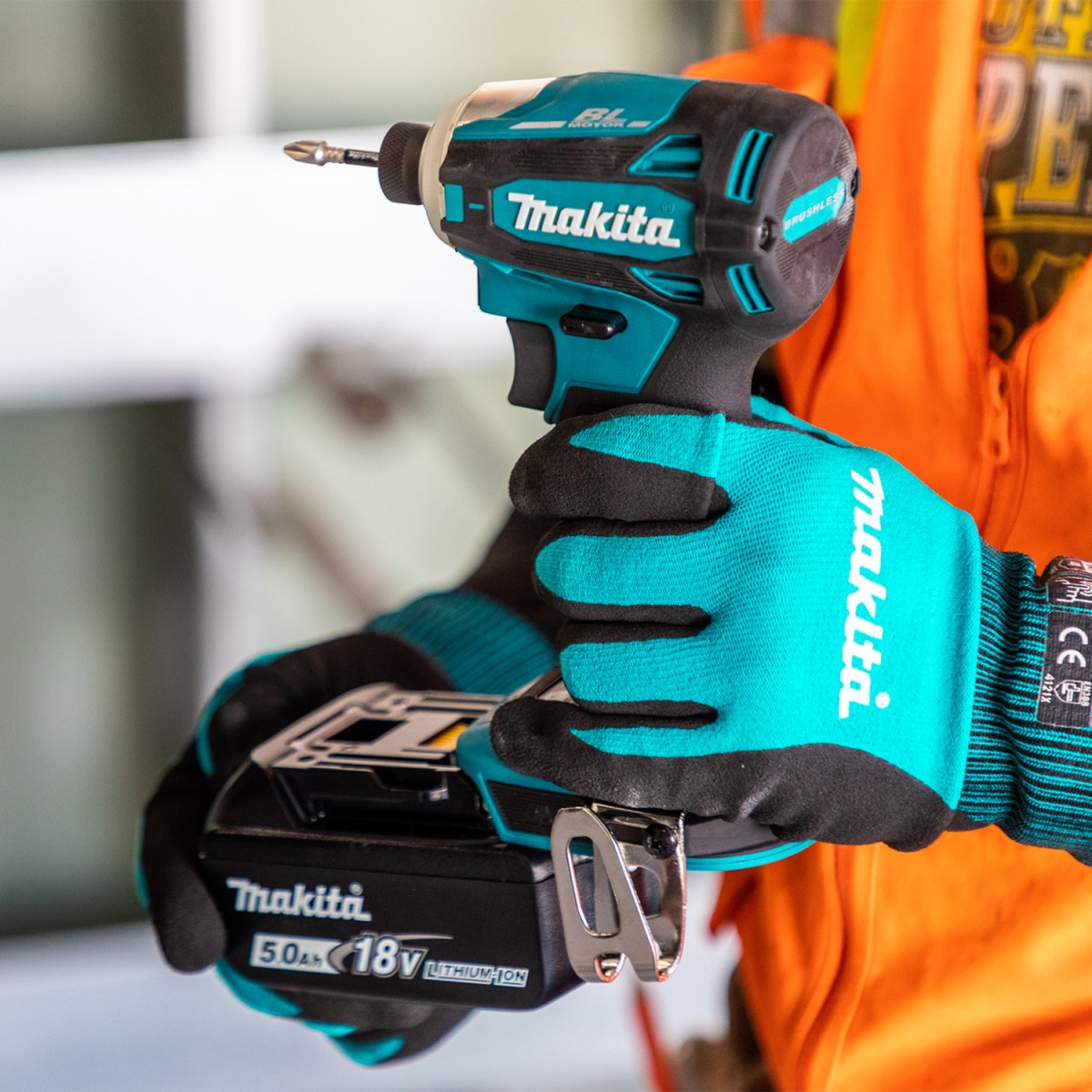 Makita DTD172RTJ 18V Brushless 4-Stage Compact Impact Driver Kit