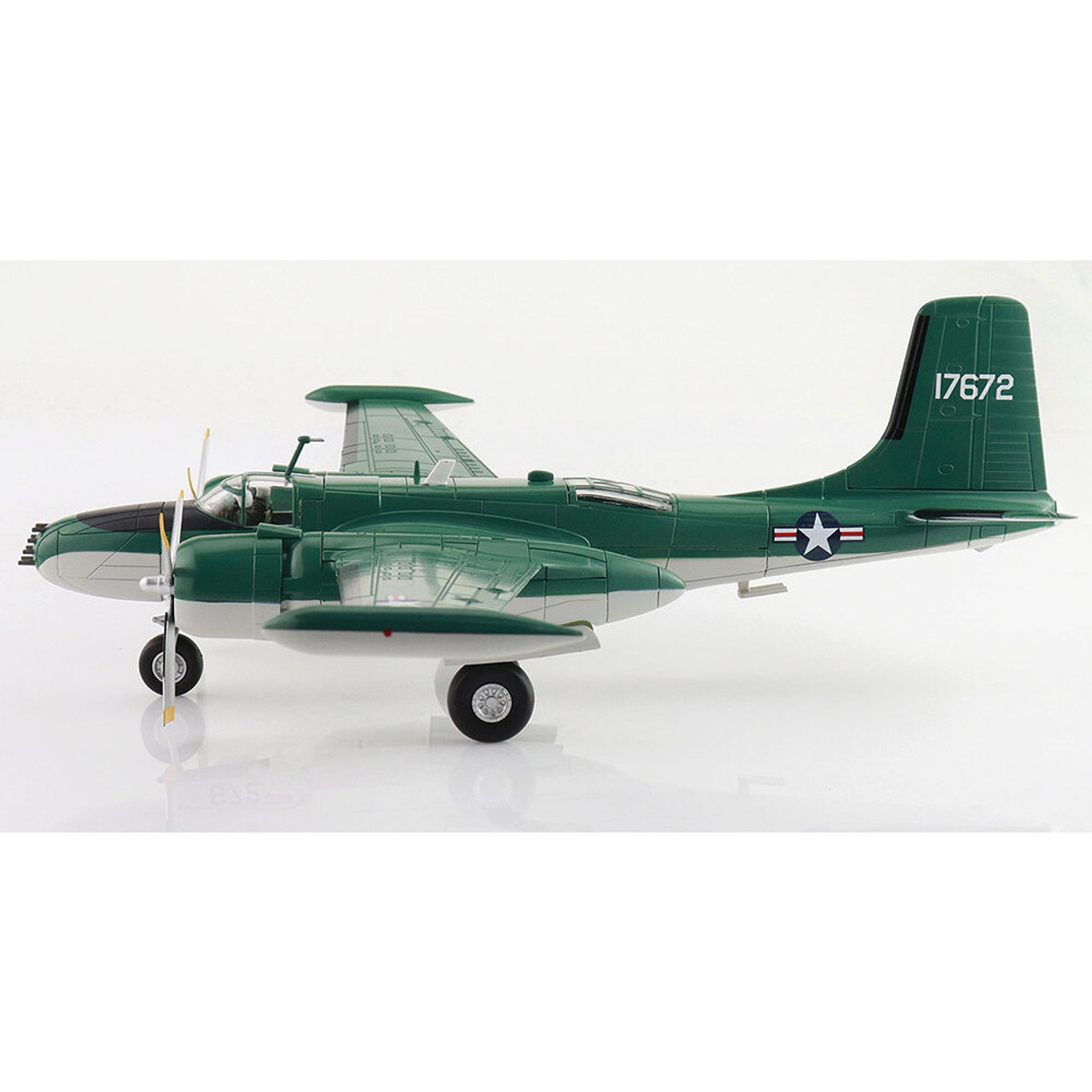 B-26K Counter Invader 1/72 Die Cast Model - HA3229 USAF