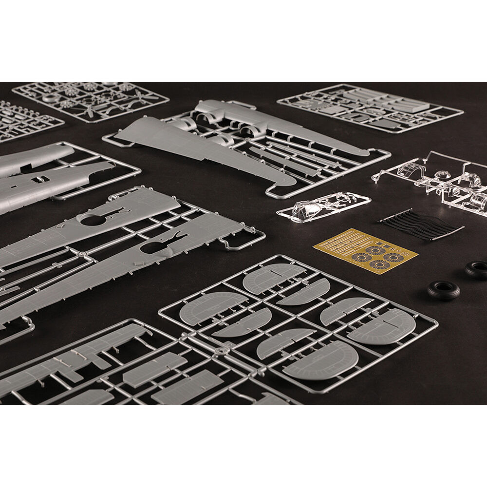 B-24D Liberator 1/48 Kit HobbyBoss (81775) | Historic Aviation