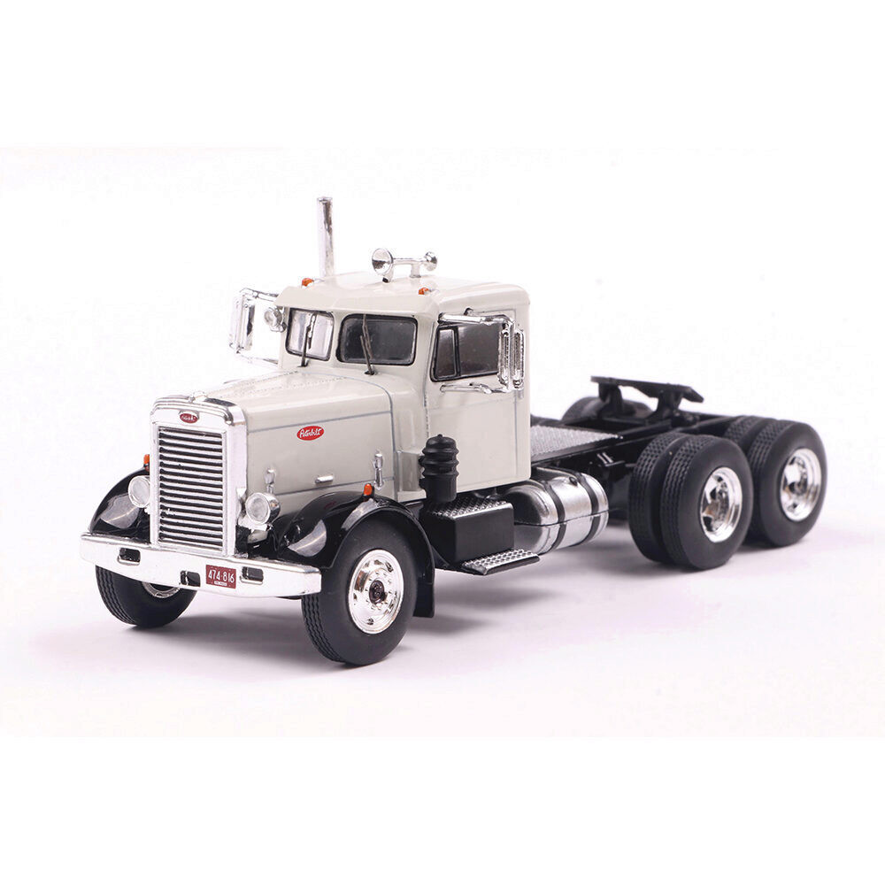 1955 Peterbilt 281 1/64 Die Cast Model IXO Models (IA64003