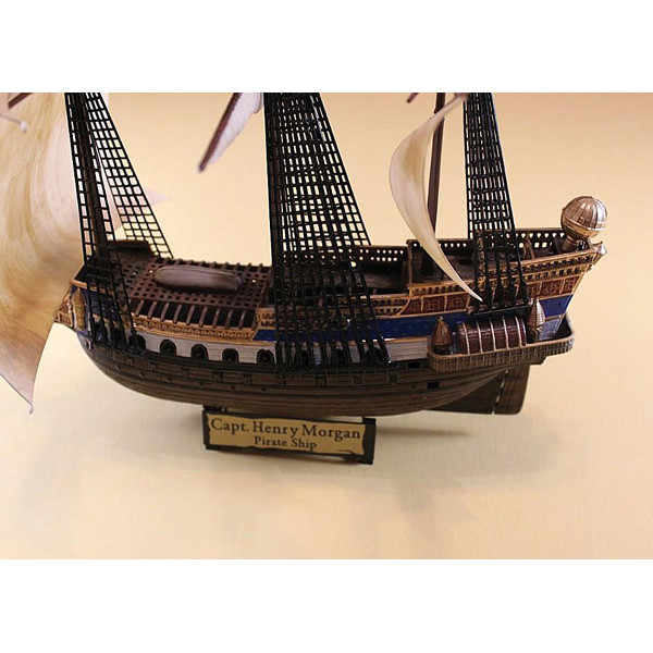Jolly Roger Pirate Ship (Capt. Morgan) 1/130 Kit | Historic