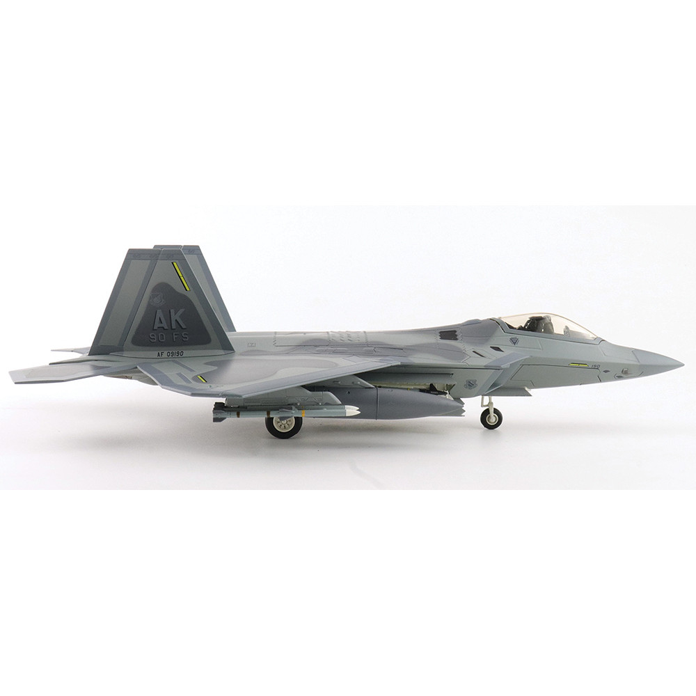 F-22 Raptor 1/72 Die Cast Model | Historic Aviation Collectibles