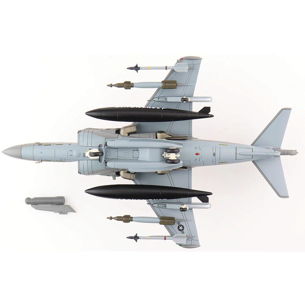 AV-8B Harrier II Plus 1/72 Die Cast Model - HA2629 VMA-214 