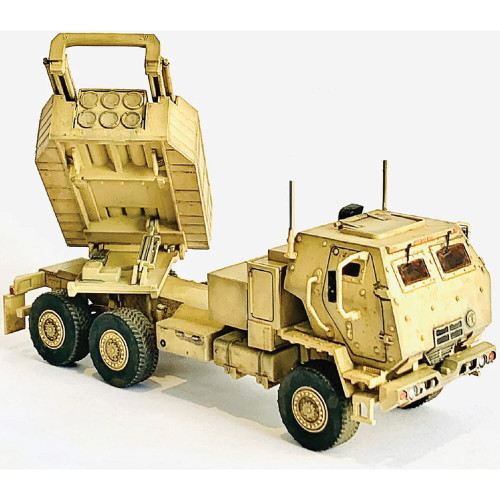 M142 HIMARS 1/72 Plastic Model - Desert Camo Alt Image 2
