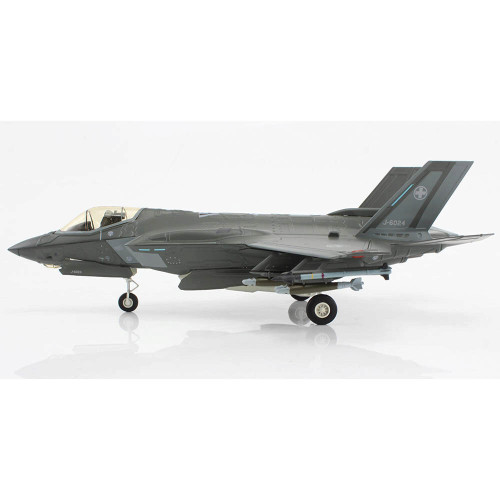 F-35A Lightning II 1/72 Die Cast Model - HA4438 Swiss Air Force, 2023 Alt Image 2