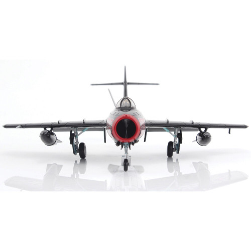 MIG-15bis 1/72 Die Cast Model - HA2422 Combat Air Musem, Kansas Alt Image 1