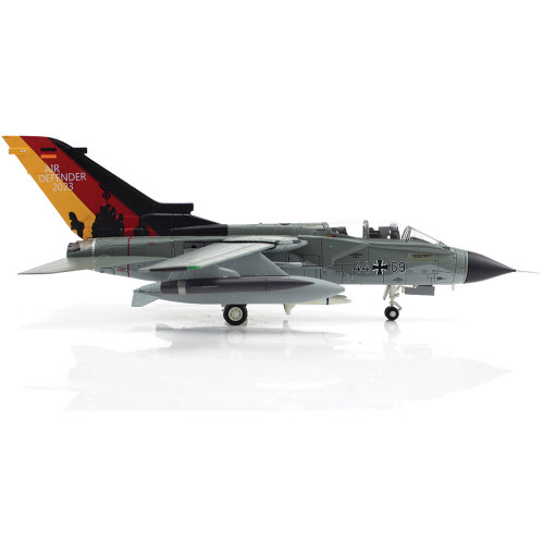 Tornado IDS 1/72 Die Cast Model - HA6722 TLG 51, Luftwaffe, Schleswig Jagel AB, June 2023 Alt Image 3