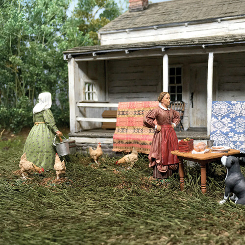 Miss Dayfield Doing Chores and two Chickens 1/30 Figure Set William Britain (31280) Alt Image 1