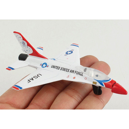 F-16A FIGHTING FALCON DIE CAST MODEL W/ RUNWAY RW135 Alt Image 3