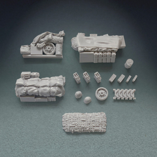 M4A3 Tank Stowage 1/30 Kit Campaign Miniatures (70005) Alt Image 1