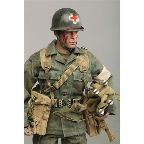 U.S. 77th Infantry Division Combat Medic "Dixon" 1/6 Figure Alt Image 4