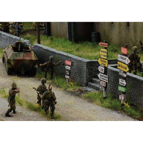 Air assault on Sainte-Mère-Église 1/72 Figure Kit Alt Image 4