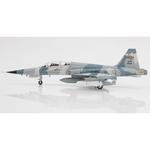 F-5F Tiger II 1/72 Die Cast Model - HA3377 58th TTW USAF Williams AFB 1979 Alt Image 1