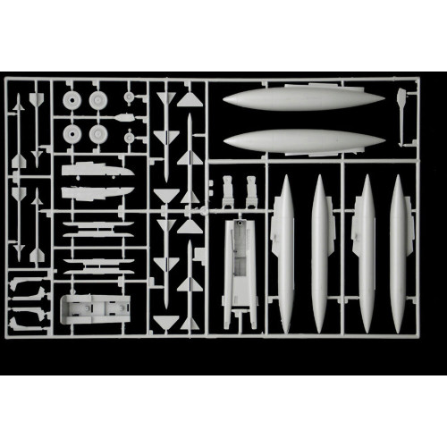F-4E Phantom II 1/48 Kit Alt Image 5