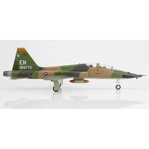 T-38C Talon 1/72 Die Cast Model - HA5414 469 FTS USAF Fort Worth Area 2020 Alt Image 3