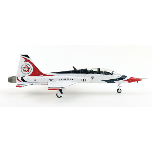 T-38 Talon 1/72 Die Cast Model - HA5416 Alt Image 1
