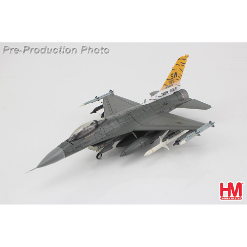 F-16CM Fighting Eagle 1/72 Die Cast Model Main Image F-16CM Fighting Eagle 1/72 Die Cast Model Main Image