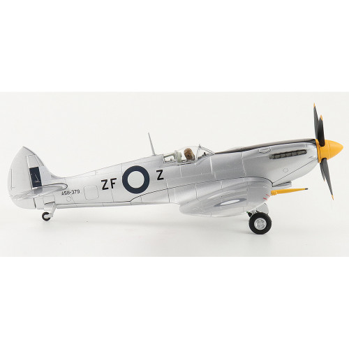 Spitfire Mk.VIII 1/48 Die Cast Model F/L David Glaser No. 549 Sqn. Strauss Airstrip Sept 1944 Alt Image 3