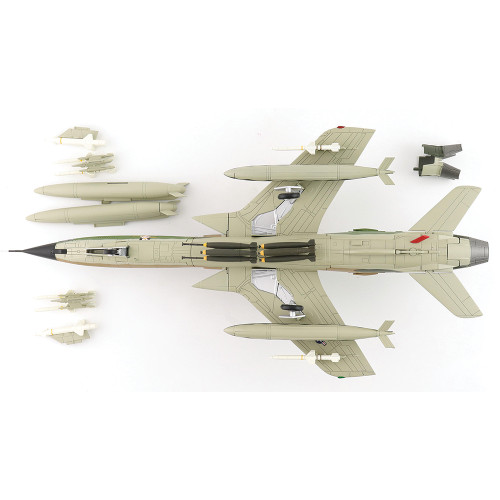 EF-105F Wild Weasel 1/72 Die Cast Model Alt Image 4