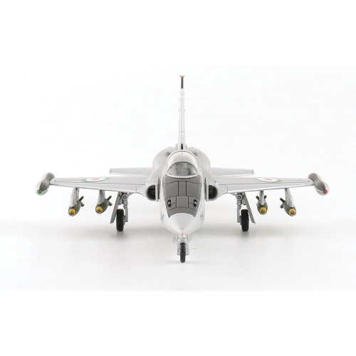 F-5A Freedom Fighter 1/72 Die Cast Model Alt Image 1