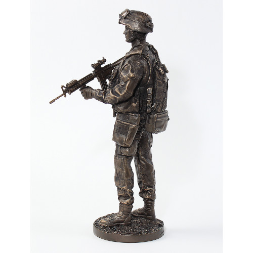 Rifleman Figurine Pacific Trading (Y8089) Alt Image 1