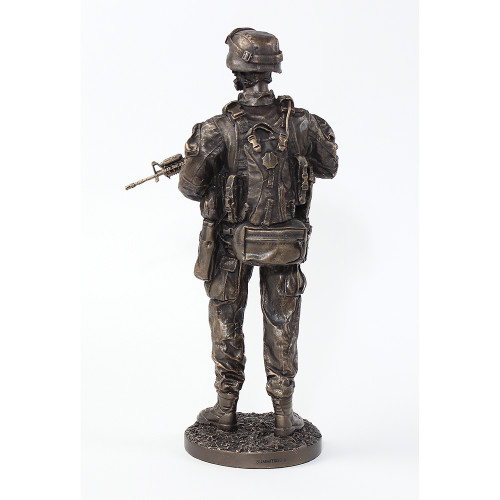 Rifleman Figurine Pacific Trading (Y8089) Alt Image 3