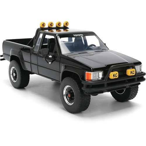 1985 Toyota Back to the Future SR5 Pickup w/MARTY's Skateboard Alt Image 4