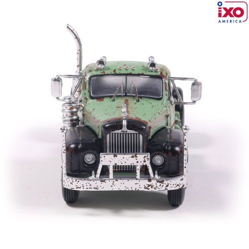 1953 Mack B61 - Rusty Green and Black Alt Image 5