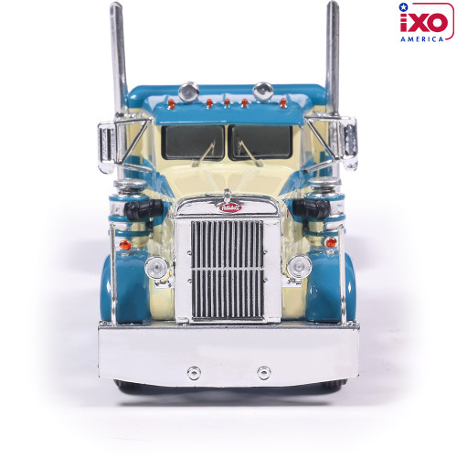 1952 Peterbilt 350 - Blue and Cream Alt Image 5