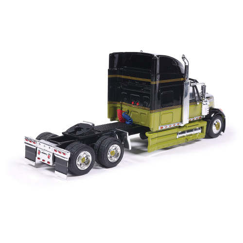 2010 International Lonestar with Reefer Trailer - Green and Black Alt Image 7
