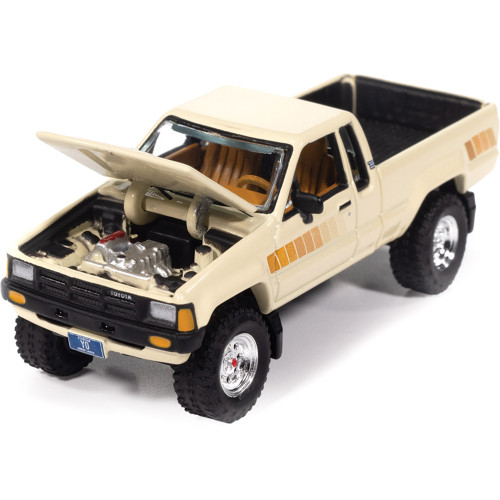 1985 Toyota SR5 Pickup -  Ivory w/ Brown Stripes Alt Image 1