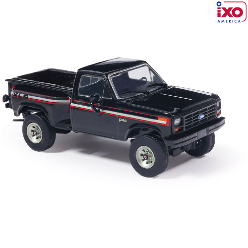 1983 Ford F-150 XLS Flareside 4X4 - Raven Black Alt Image 3