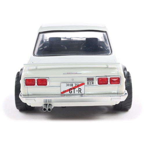 1970 Nissan Skyline (C10) Hakosuka Solido Works - Pearl White Alt Image 6