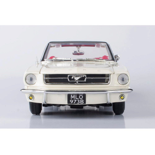 James Bond - 1964 1/2 Ford Goldfinger Mustang - White Alt Image 2