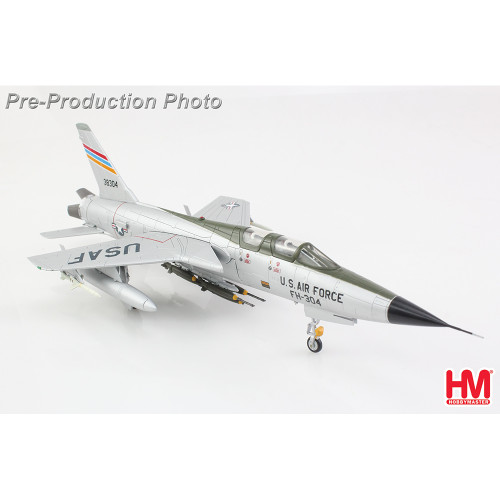 F-105F Thunderchief 1/72 Die Cast Model Alt Image 1