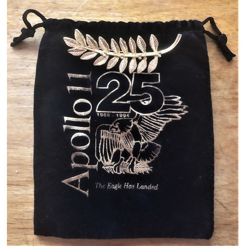 Apollo 11 Olive Branch Pin with Bag Alt Image 1