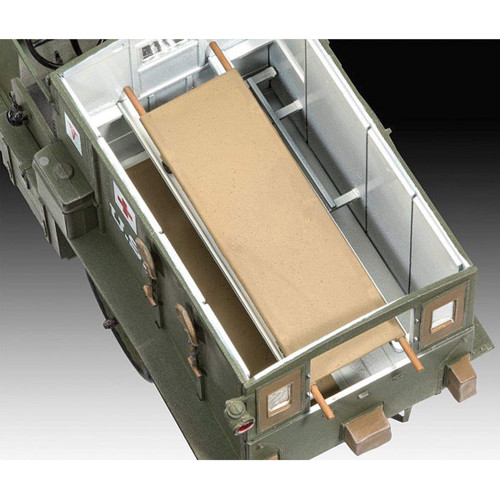 Model T 1917 Ambulance 1/35 Kit Alt Image 3