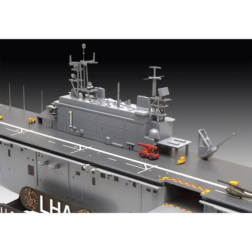 USS Tarawa LHA1 Assault Carrier Ship 1/720 Kit Alt Image 1