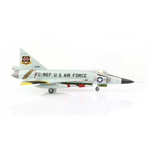 F-102A Delta Dagger 1/72 Die Cast Model Alt Image 3