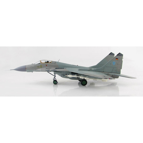 MIG-29A Fulcrum 1/72 Die Cast Model Alt Image 2