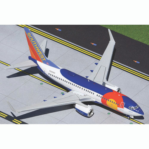 Boeing B737-700 1/200 Die Cast Model - Southwest Airlines Main Image
