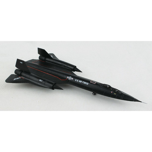 SR-71B Blackbird 1/200 Die Cast Model Alt Image 1
