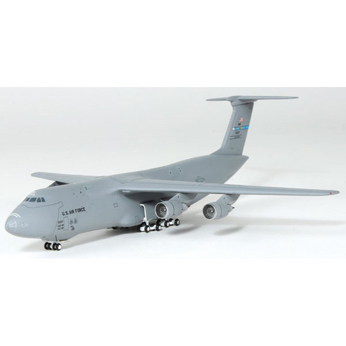 C-5M Super Galaxy 1/400 Die Cast Model Alt Image 2