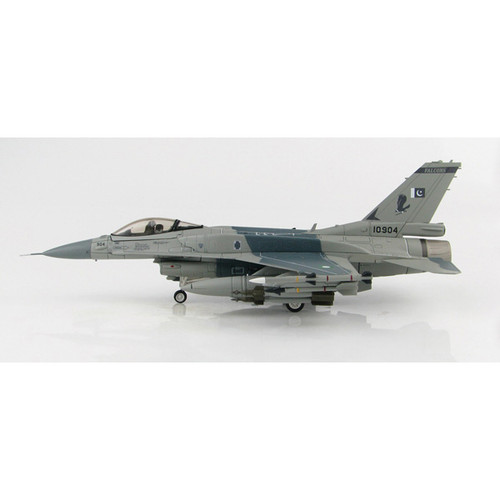 F-16C Fighting Falcon 1/72 Die Cast Model Alt Image 2