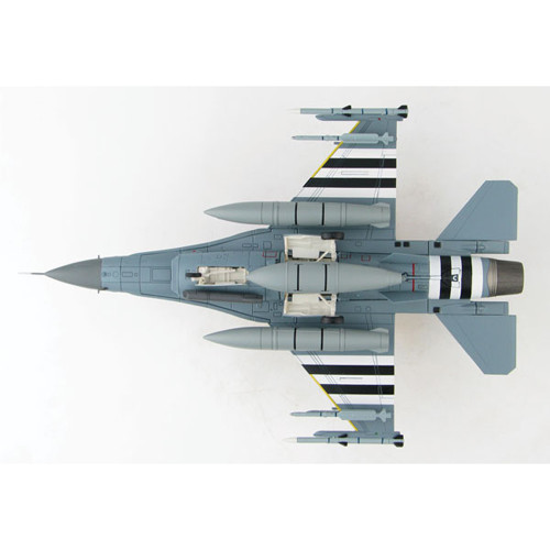 F-16BM Fighting Falcon 1/72 Die Cast Model Alt Image 6