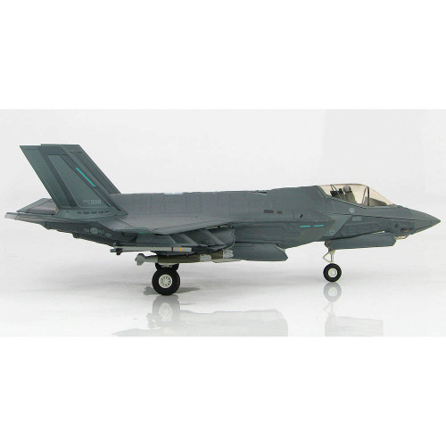 F-35A Lightning 1/72 Die Cast Model Alt Image 2