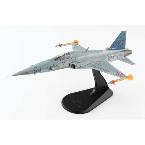 F-5E  Tiger 1/72 Die Cast Model Alt Image 7